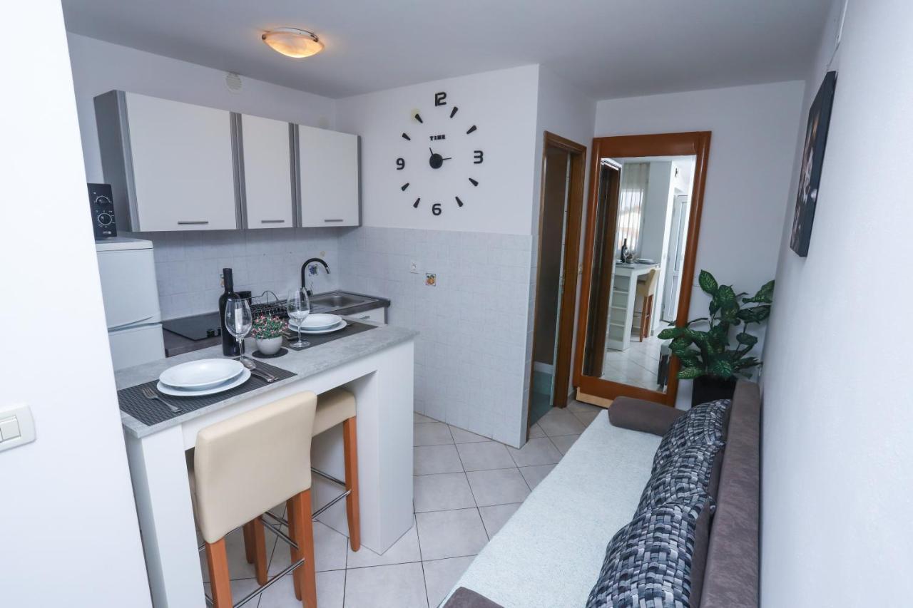 Apartment Ivica Poreč Exteriör bild