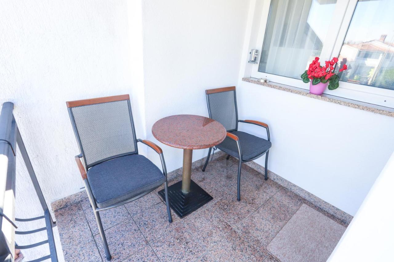 Apartment Ivica Poreč Exteriör bild