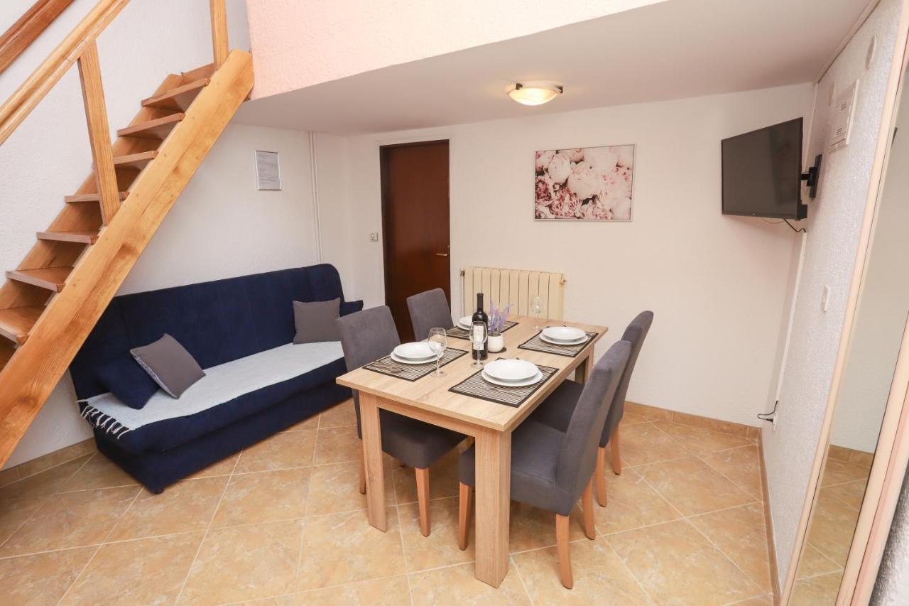 Apartment Ivica Poreč Exteriör bild