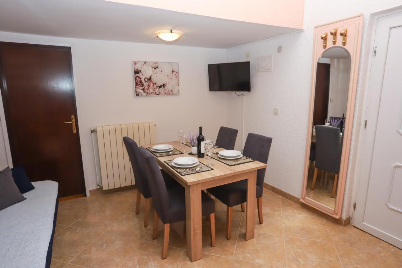 Apartment Ivica Poreč Exteriör bild